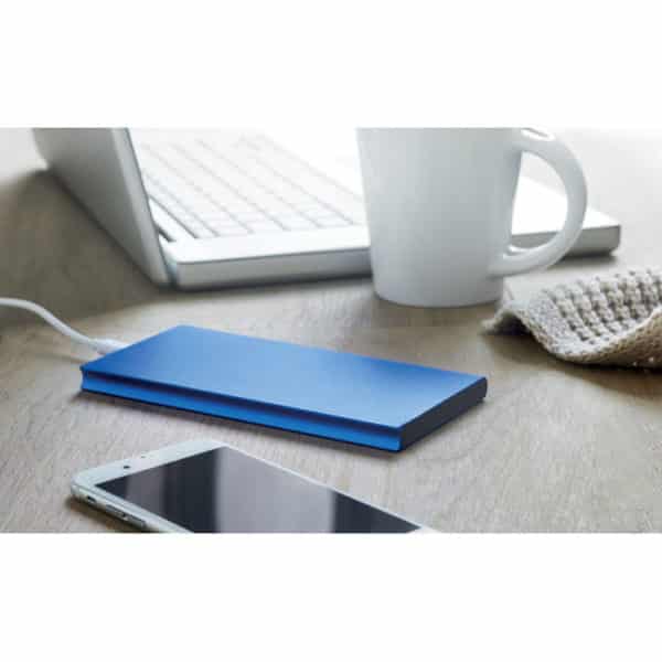 Powerbank blu in alluminio