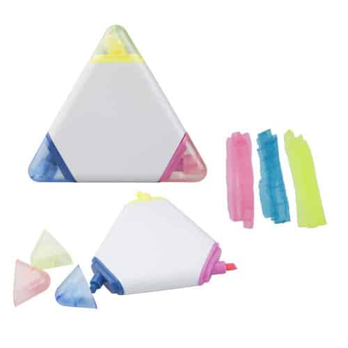Evidenziatore a forma di triangolo con tre punte di colori diversi