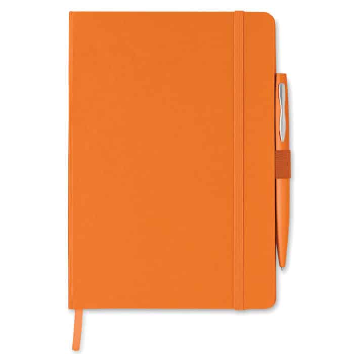 Bloc notes arancione con penna, copertina rigida e elastico con settantadue fogli a righe