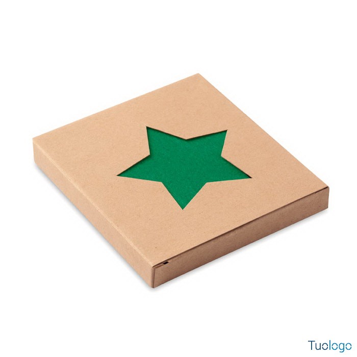 Scatola di cartone con dentro sottobicchiere verde