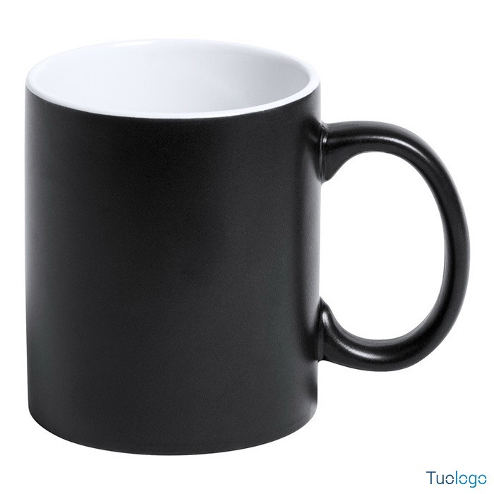 Tazza rosa con interno bianco