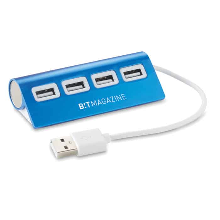 Hub con quattro ingressi usb blu e bianco