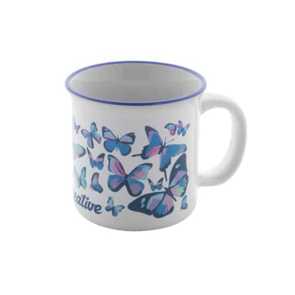 Tazza in ceramica con bordo blu con logo