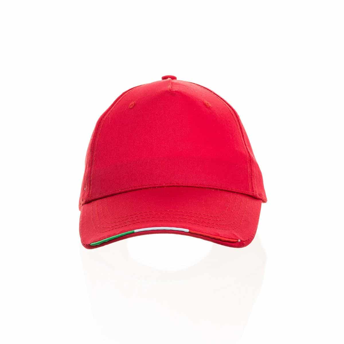 Dettaglio frontale cappello rosso con bandiera italiana