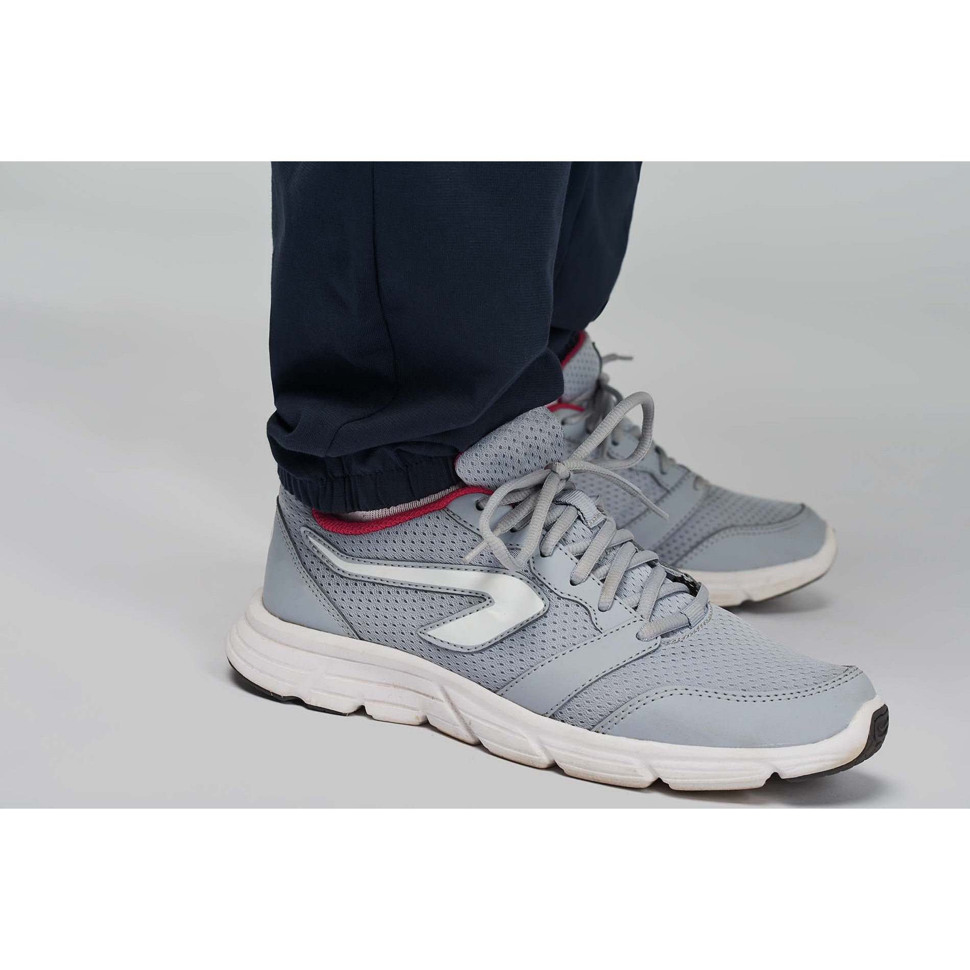 Fondo tuta nera 100% cotone con due tasche laterali e una tasca dietro