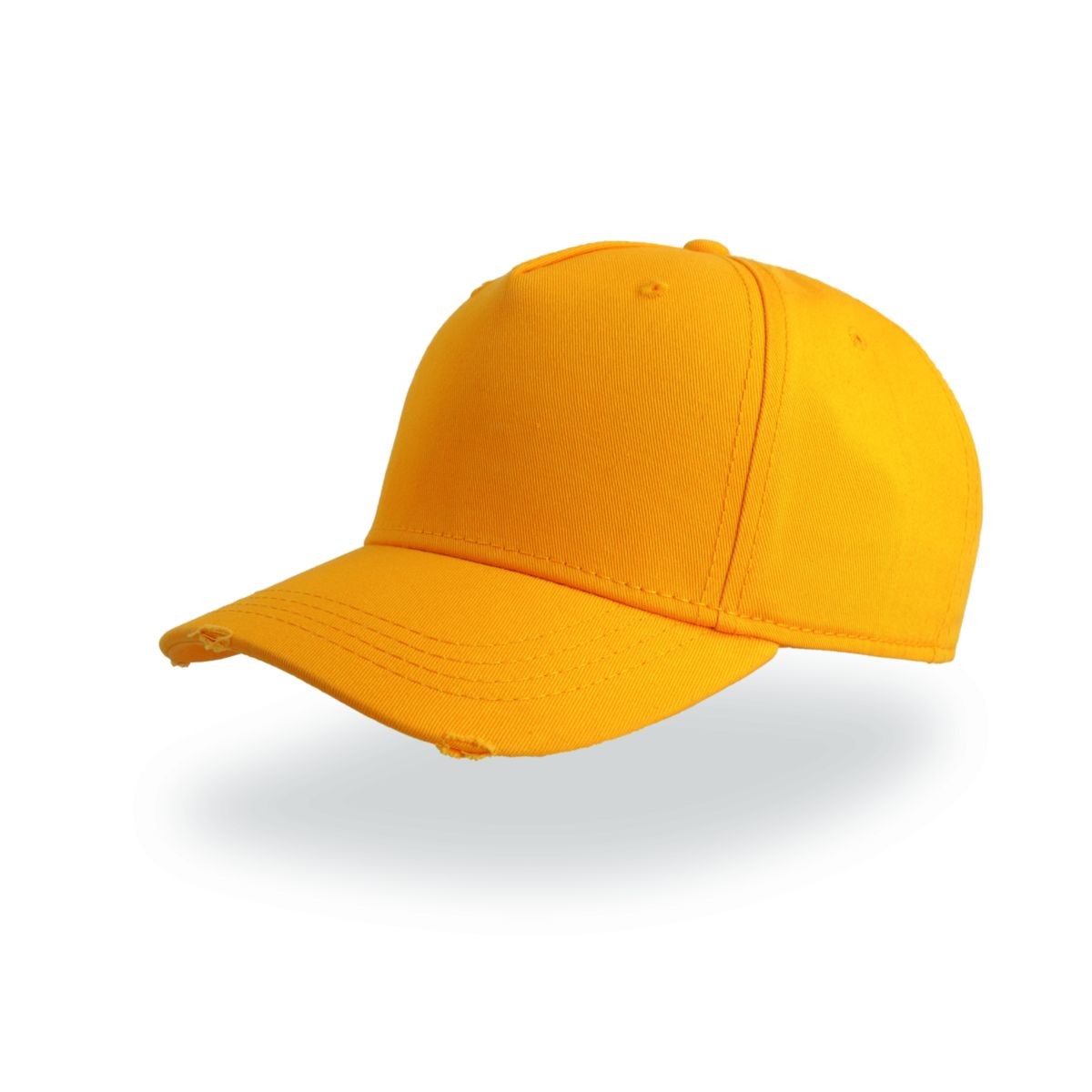 Cappellino baseball giallo con visiera precurvata effetto rovinato su sfondo bianco