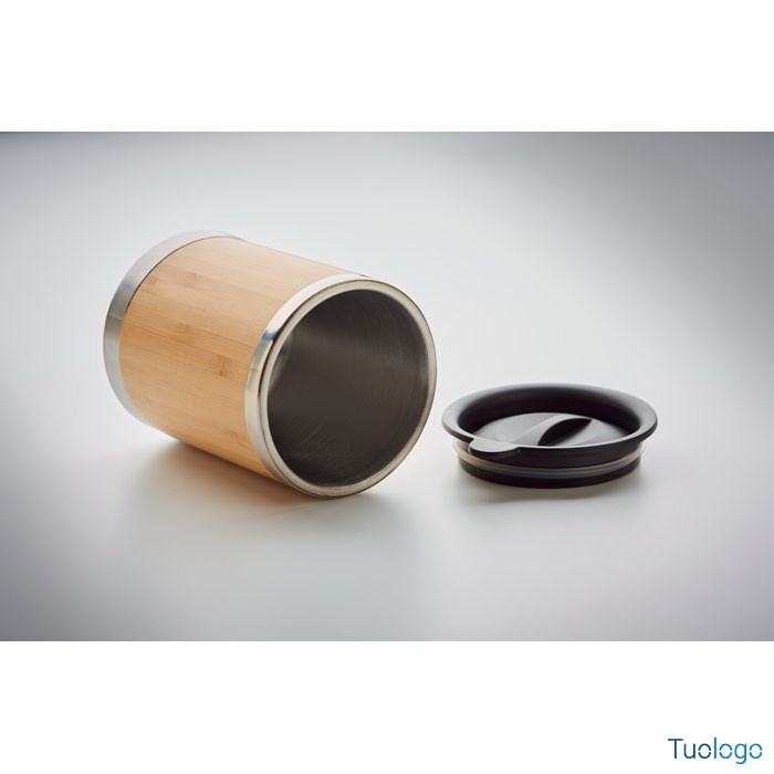 Tazza in bamboo con beccuccio girevole