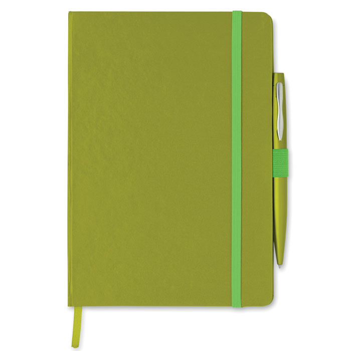 Bloc notes verde con penna, copertina rigida e elastico con settantadue fogli a righe