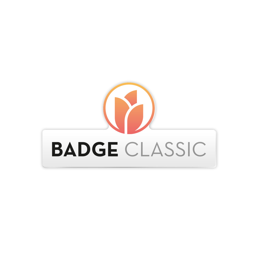 Badge sagomato in plastica con logo badge classic