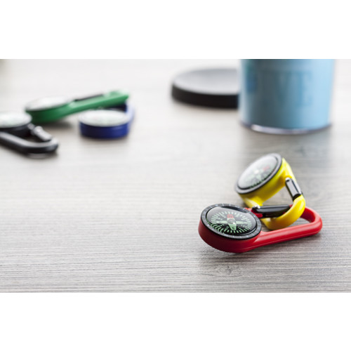 Due moschettoni giallo e rosso in plastica con bussola