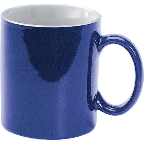 Tazza in ceramica blu con interno bianco