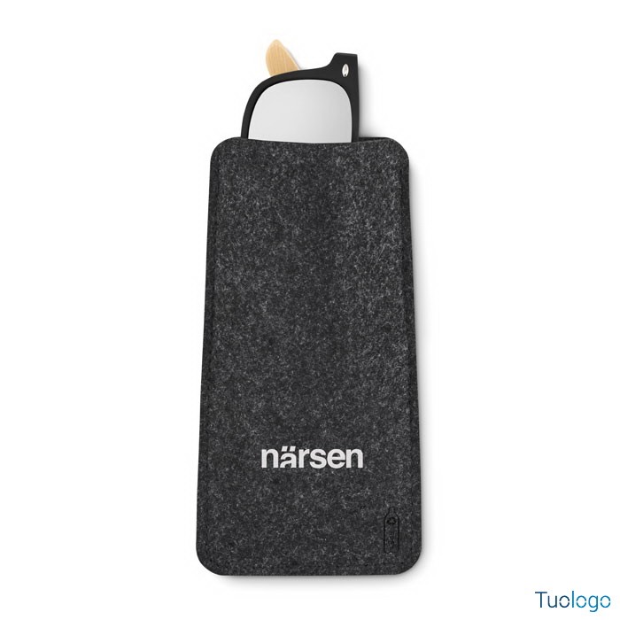 Custodia nera rettangolare in feltro con logo bianco, all