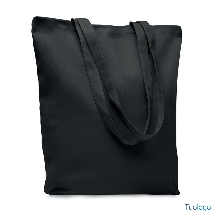 Shopper nera con manici lunghi, su sfondo bianco