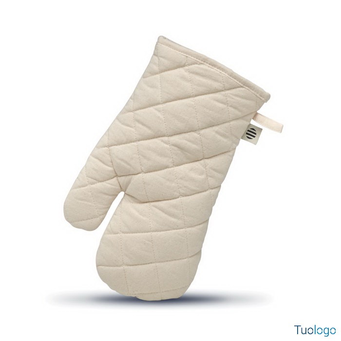 Guanto da forno bianco su sfondo bianco