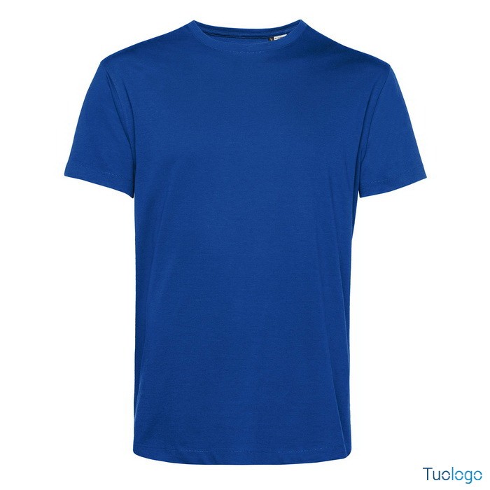 Tshirt maniche corte blu su sfondo bianco