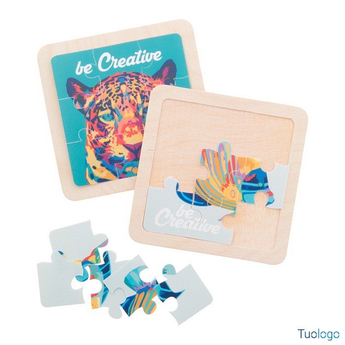Mini puzzle quadrato in plastica e supporto di legno