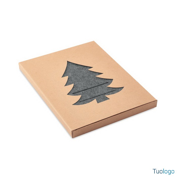 Scatola di cartone con dentro porta posete verdi