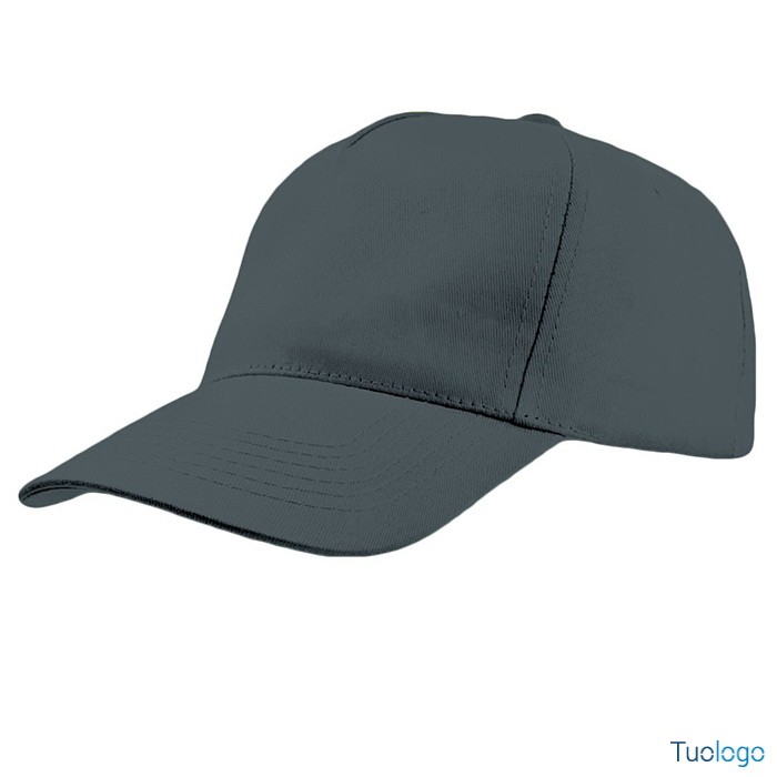Cappellino grigio scuro su sfondo bianco