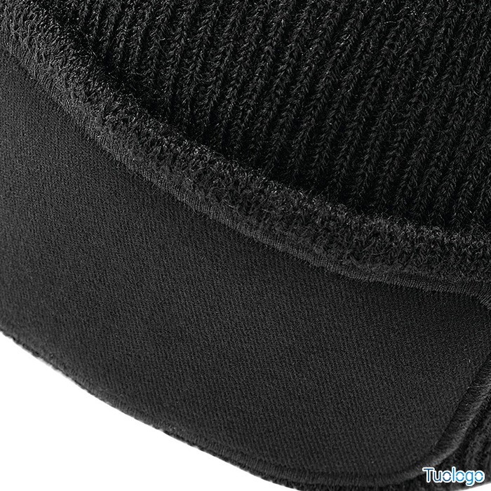 Cappellino verde con risvolto in cotone e rettangolo per il logo applicato sulla fronte