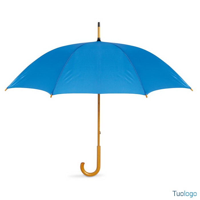 Ombrello, aperto, con manico in legno e telaio blu, su sfondo bianco